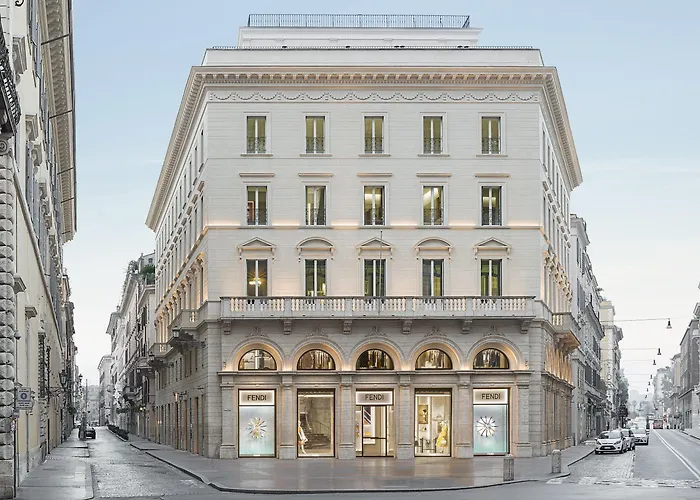 Fendi Private Suites - Small Luxury s Of The WorldAlbergo
